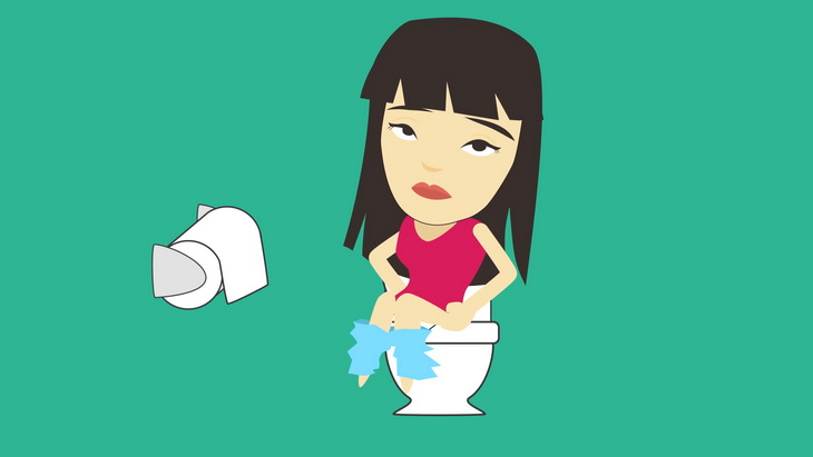 美女用衛生紙擦屁股